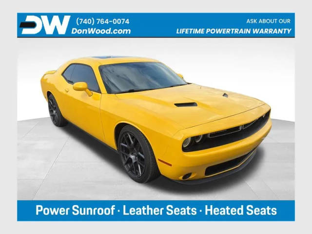 2017 Dodge Challenger R/T Plus RWD photo