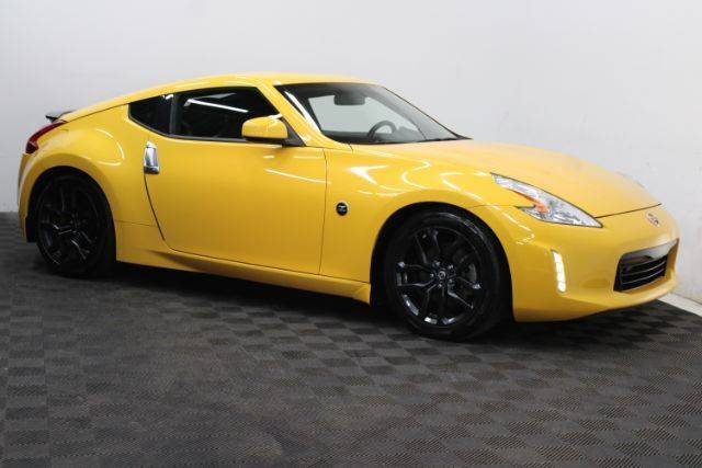2017 Nissan 370Z RWD photo