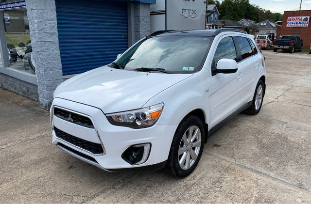 2015 Mitsubishi Outlander Sport SE 4WD photo