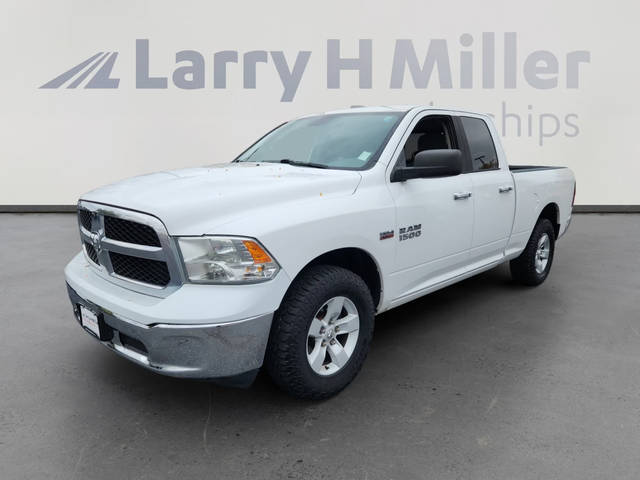 2016 Ram 1500 SLT 4WD photo