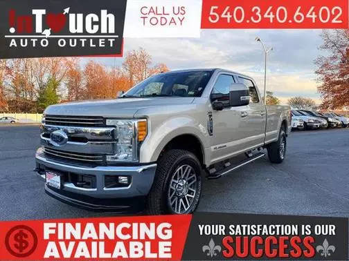 2017 Ford F-350 Super Duty Lariat 4WD photo