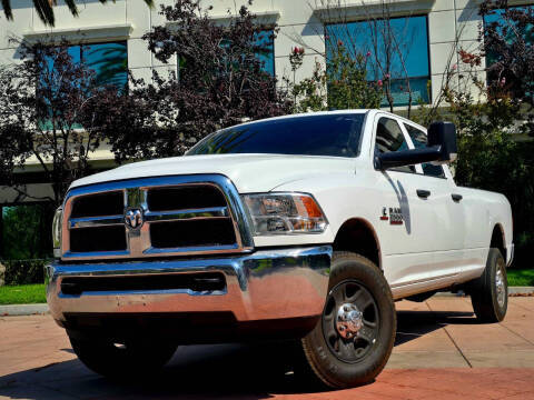 2017 Ram 2500 Tradesman 4WD photo