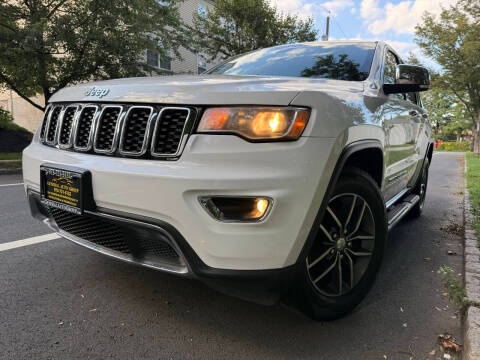 2017 Jeep Grand Cherokee Limited 4WD photo