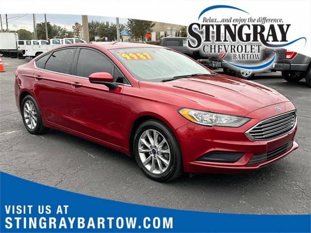 2017 Ford Fusion SE FWD photo