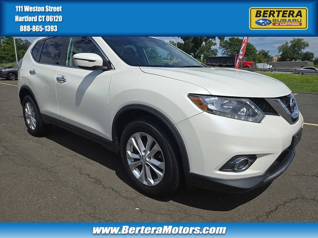 2016 Nissan Rogue SV AWD photo