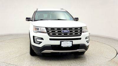 2017 Ford Explorer XLT 4WD photo