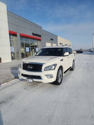 2017 Infiniti QX80  4WD photo