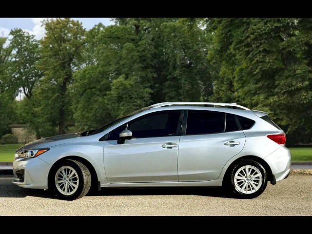 2017 Subaru Impreza Premium AWD photo