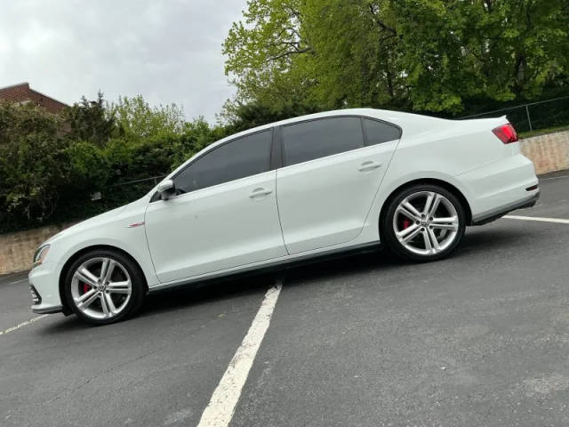 2017 Volkswagen Jetta GLI FWD photo