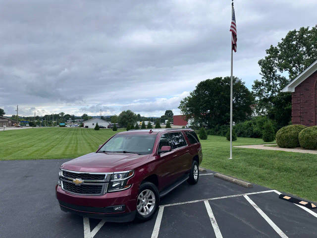 2016 Chevrolet Suburban LT RWD photo