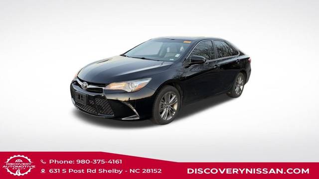 2017 Toyota Camry SE FWD photo