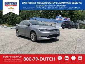 2017 Chrysler 200 Limited FWD photo