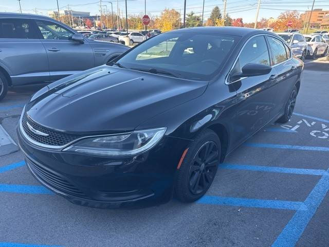 2017 Chrysler 200 Touring FWD photo
