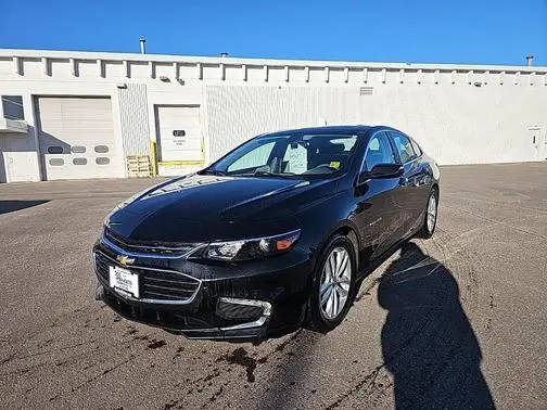 2017 Chevrolet Malibu LT FWD photo