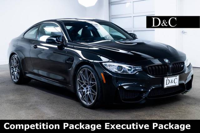 2017 BMW M4  RWD photo