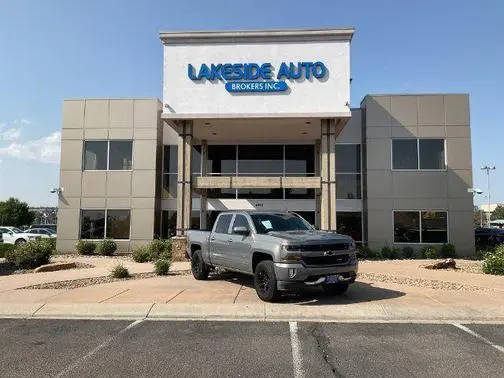 2017 Chevrolet Silverado 1500 LT 4WD photo
