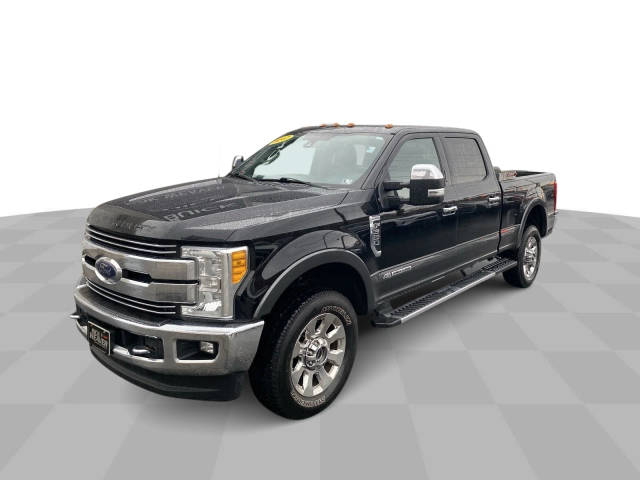 2017 Ford F-350 Super Duty Lariat 4WD photo