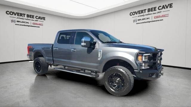 2017 Ford F-250 Super Duty XLT 4WD photo