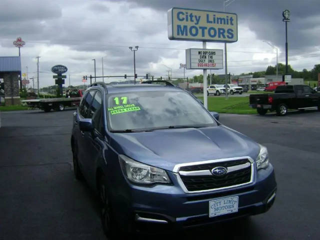 2017 Subaru Forester Premium AWD photo