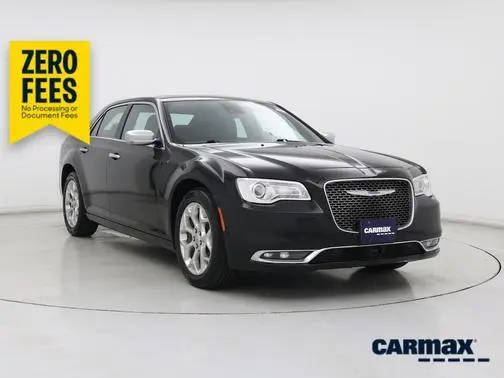 2017 Chrysler 300 300C Platinum AWD photo