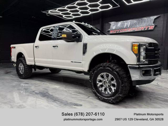 2017 Ford F-350 Super Duty Lariat 4WD photo