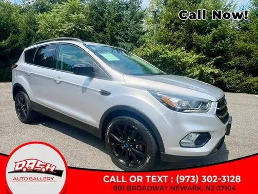 2017 Ford Escape SE 4WD photo