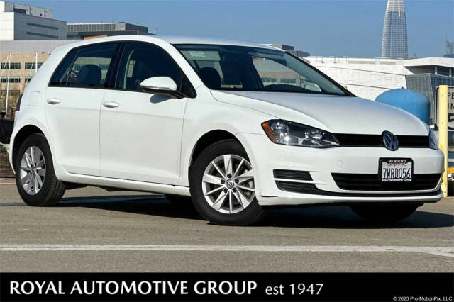 2017 Volkswagen Golf S FWD photo