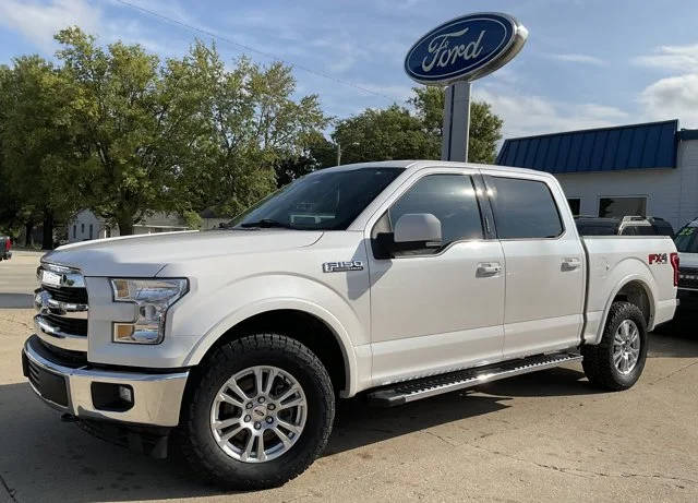 2017 Ford F-150 Lariat 4WD photo
