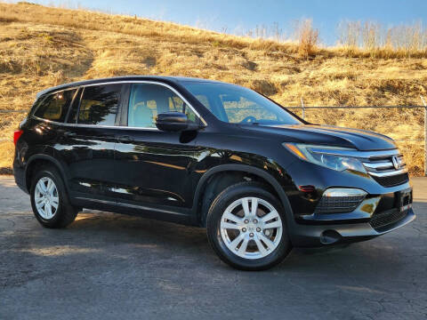 2017 Honda Pilot LX FWD photo