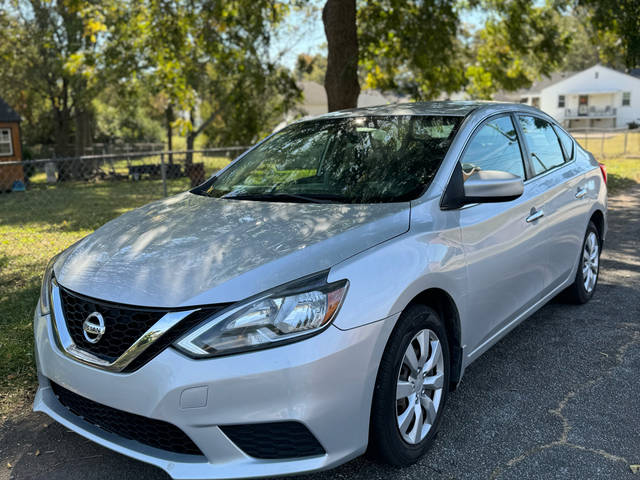 2017 Nissan Sentra S FWD photo