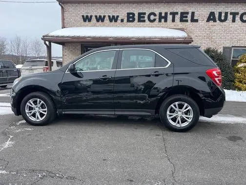 2017 Chevrolet Equinox LS AWD photo