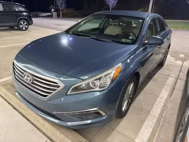 2015 Hyundai Sonata 2.4L SE FWD photo