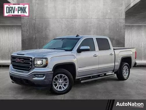 2017 GMC Sierra 1500 SLE 4WD photo