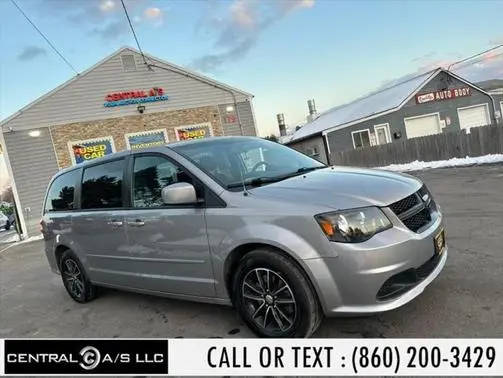 2017 Dodge Grand Caravan SE Plus FWD photo