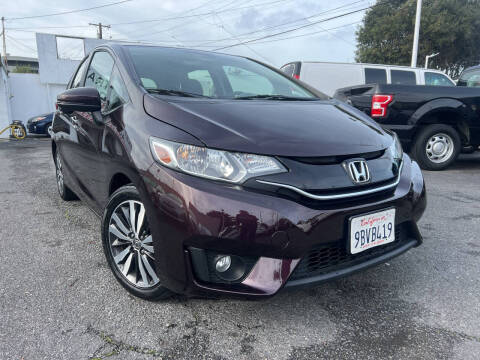 2017 Honda Fit EX FWD photo