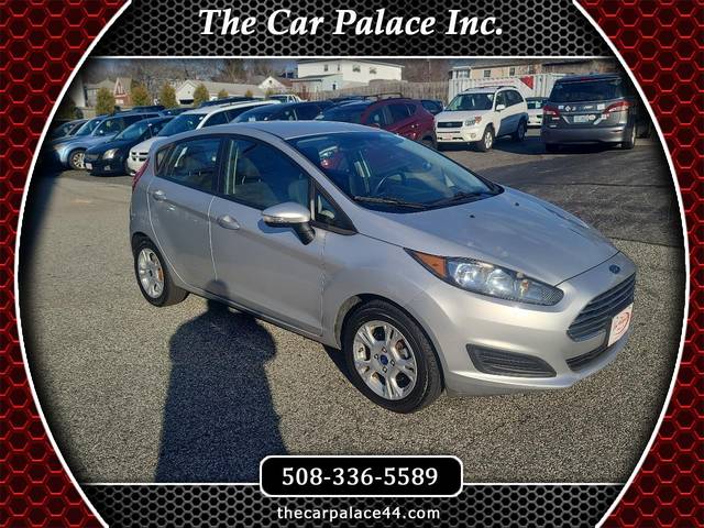 2016 Ford Fiesta SE FWD photo