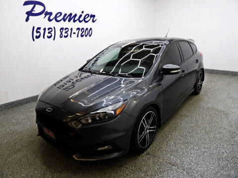 2017 Ford Focus ST FWD photo