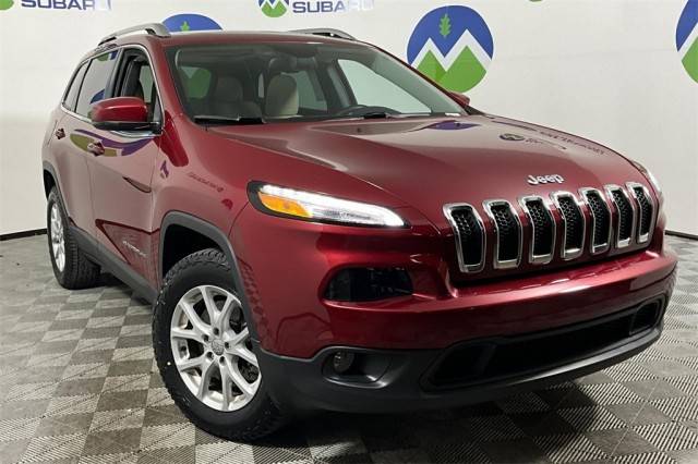 2017 Jeep Cherokee Latitude 4WD photo