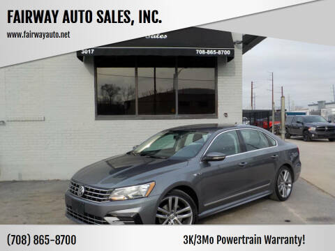 2017 Volkswagen Passat R-Line w/Comfort Pkg FWD photo