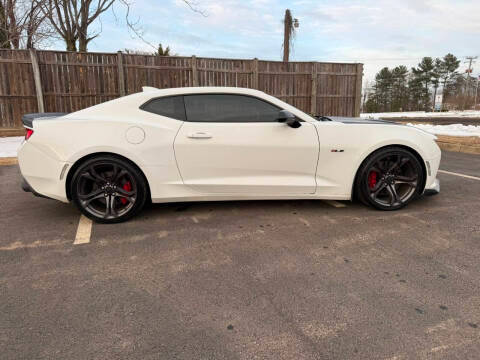 2017 Chevrolet Camaro 1SS RWD photo