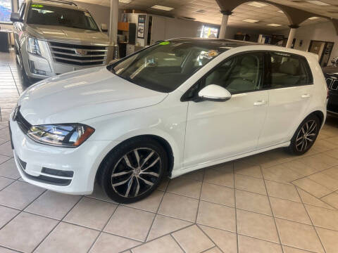 2015 Volkswagen Golf TSI S FWD photo