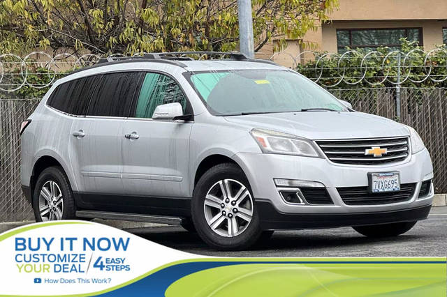 2017 Chevrolet Traverse LT FWD photo