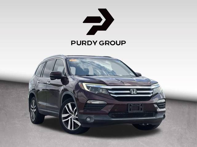 2017 Honda Pilot Touring FWD photo