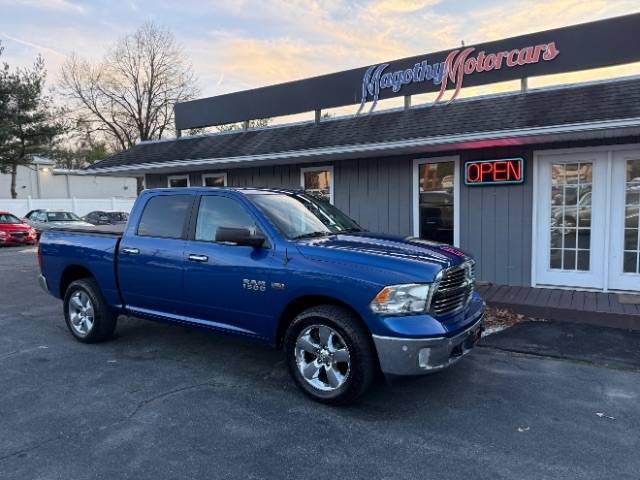 2017 Ram 1500 Big Horn 4WD photo