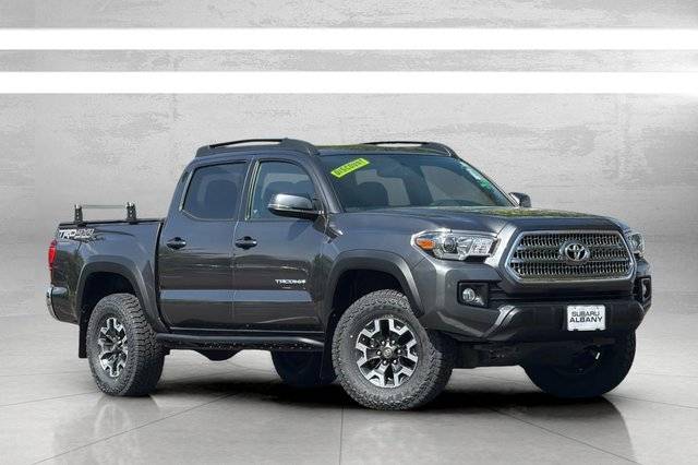 2017 Toyota Tacoma TRD Off Road 4WD photo