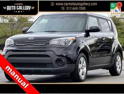 2017 Kia Soul Base FWD photo