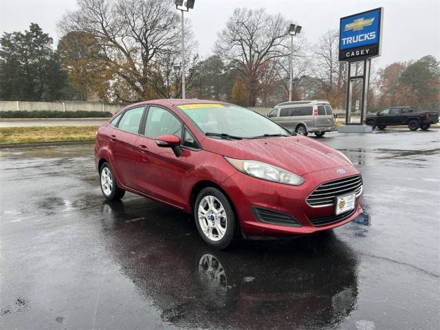 2016 Ford Fiesta SE FWD photo