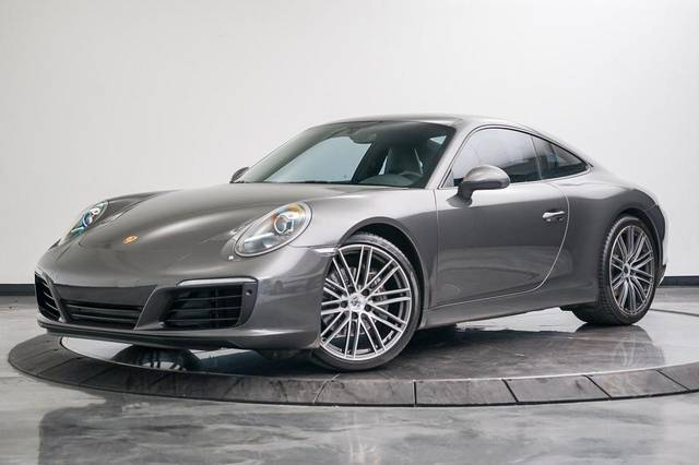 2017 Porsche 911 Carrera RWD photo