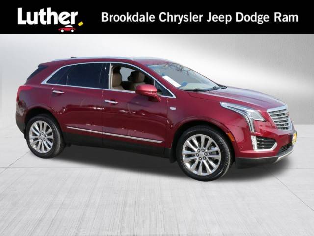 2017 Cadillac XT5 Platinum AWD AWD photo