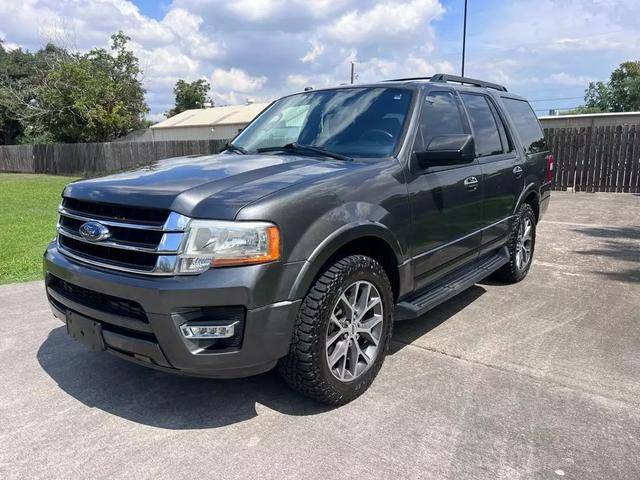 2017 Ford Expedition XLT RWD photo